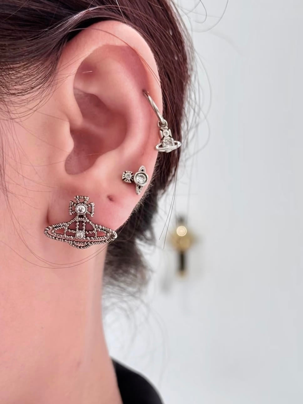 Vivienne Westwood Coretta Earrings [專櫃最新款式! 限量現貨中]