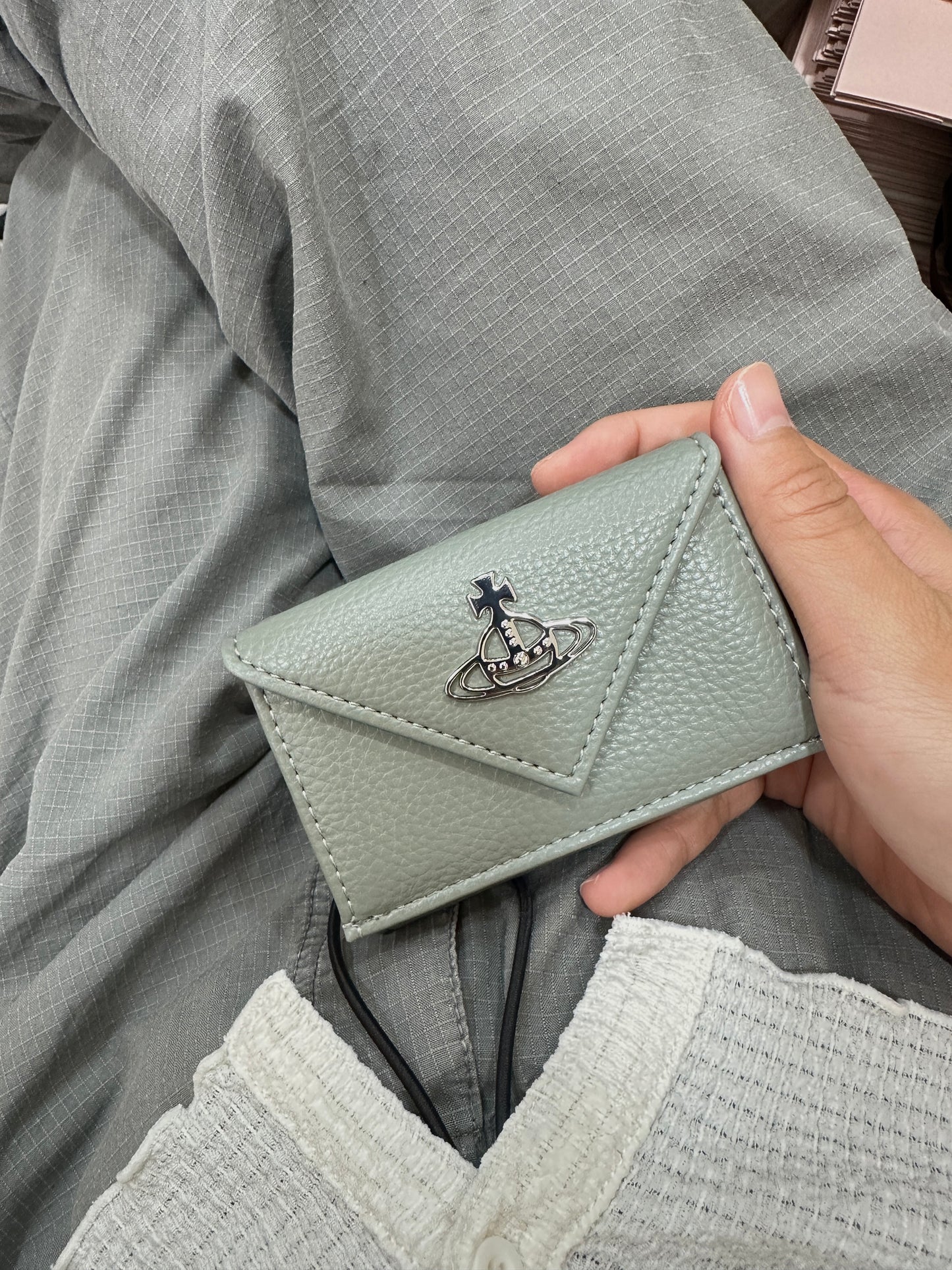 Vivienne Westwood Envelope Mini Wallet 掌心小銀包 牛油果綠荔枝皮［季末優惠折上折!]