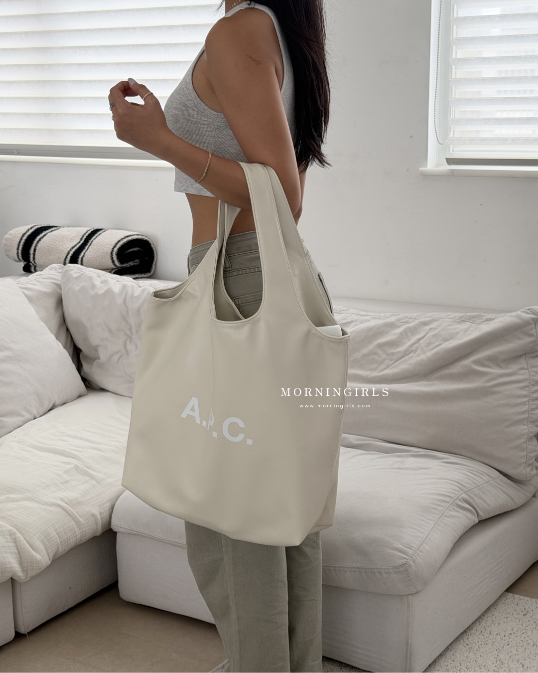 A.P.C. Ninon Tote Bag [REGULAR] [限定奶灰少量補貨 本店銷量冠軍♡]
