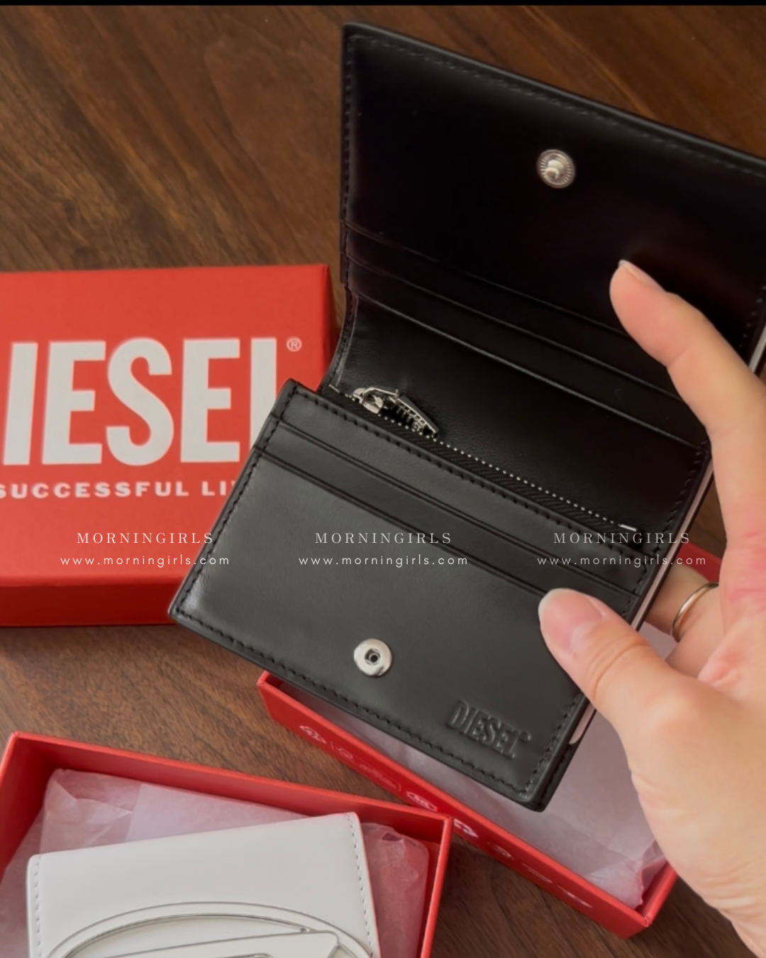 Diesel Wallet 小銀包漆皮黑 [限時優惠大折扣零錢紙幣五卡位]