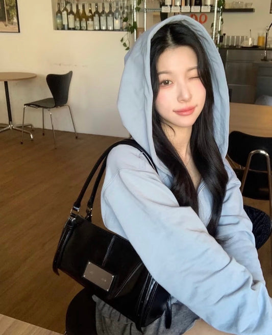 Matin Kim Buckle Strap Shoulder Bag 最新韓國選物🇰🇷皮帶扣圓筒單肩袋［個性街頭風］