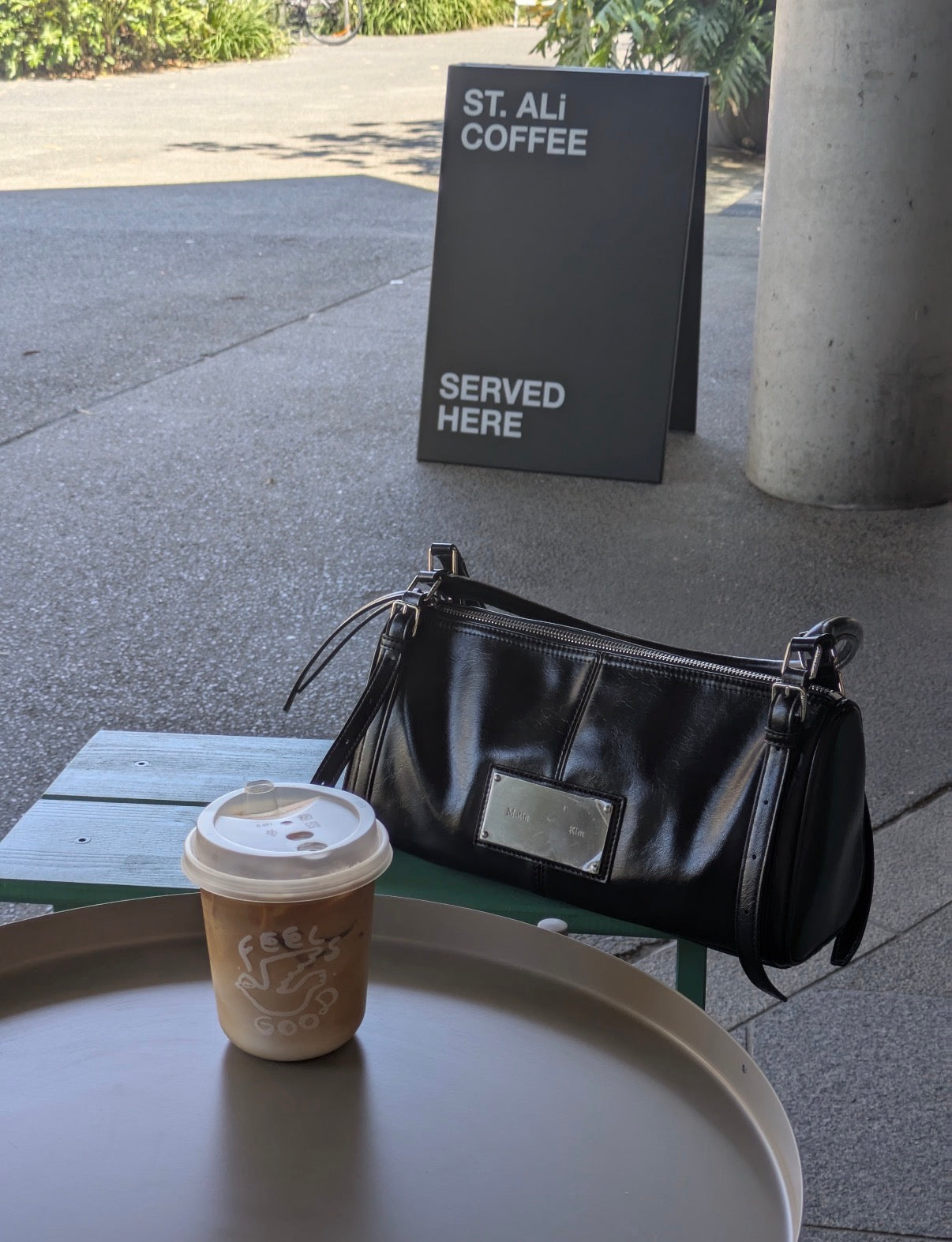 Matin Kim Buckle Strap Shoulder Bag 最新韓國選物🇰🇷皮帶扣圓筒單肩袋［個性街頭風］