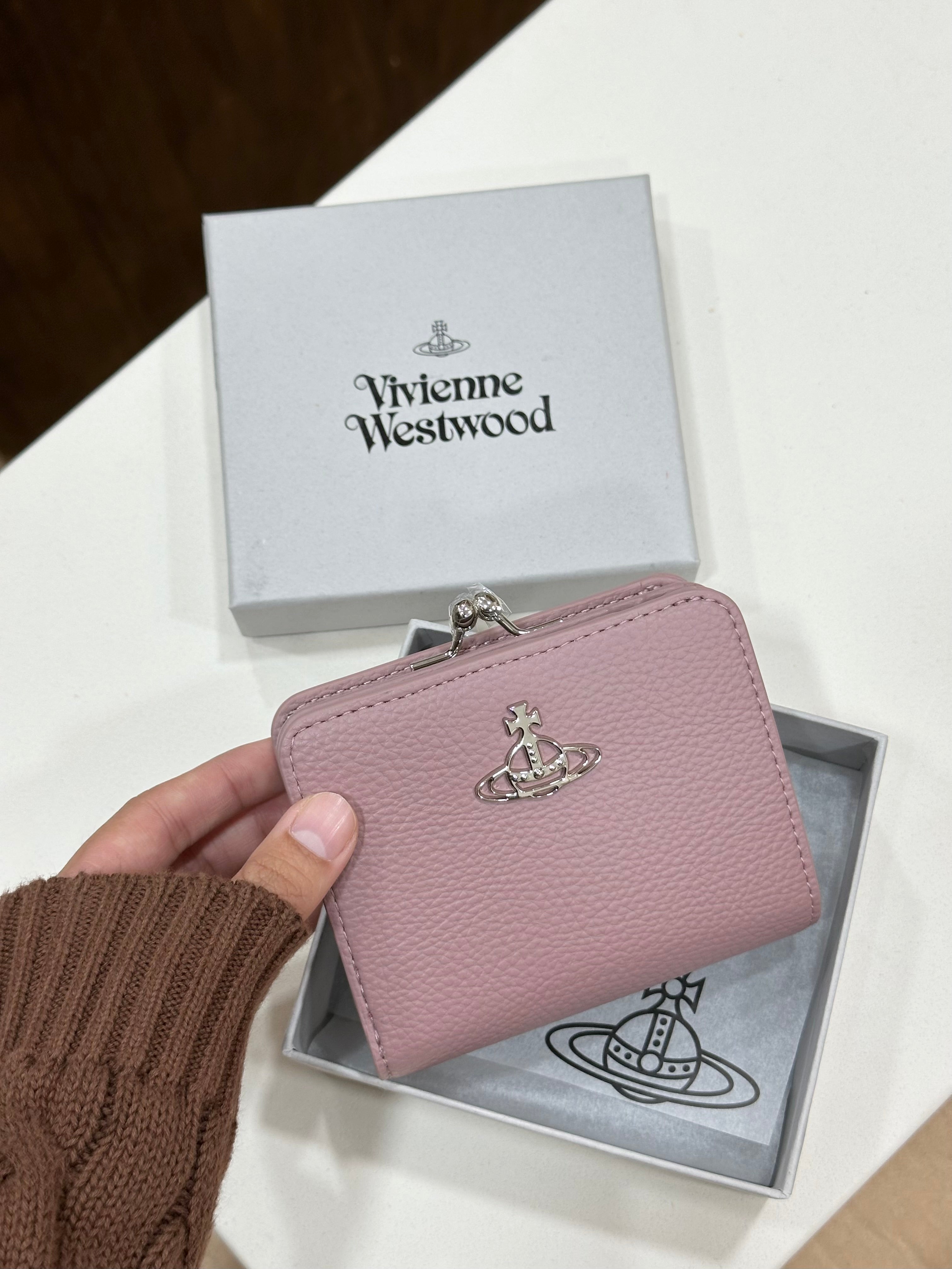 Vivienne Westwood Frame Pocket Wallet Dusty Pink (Lychee Leather