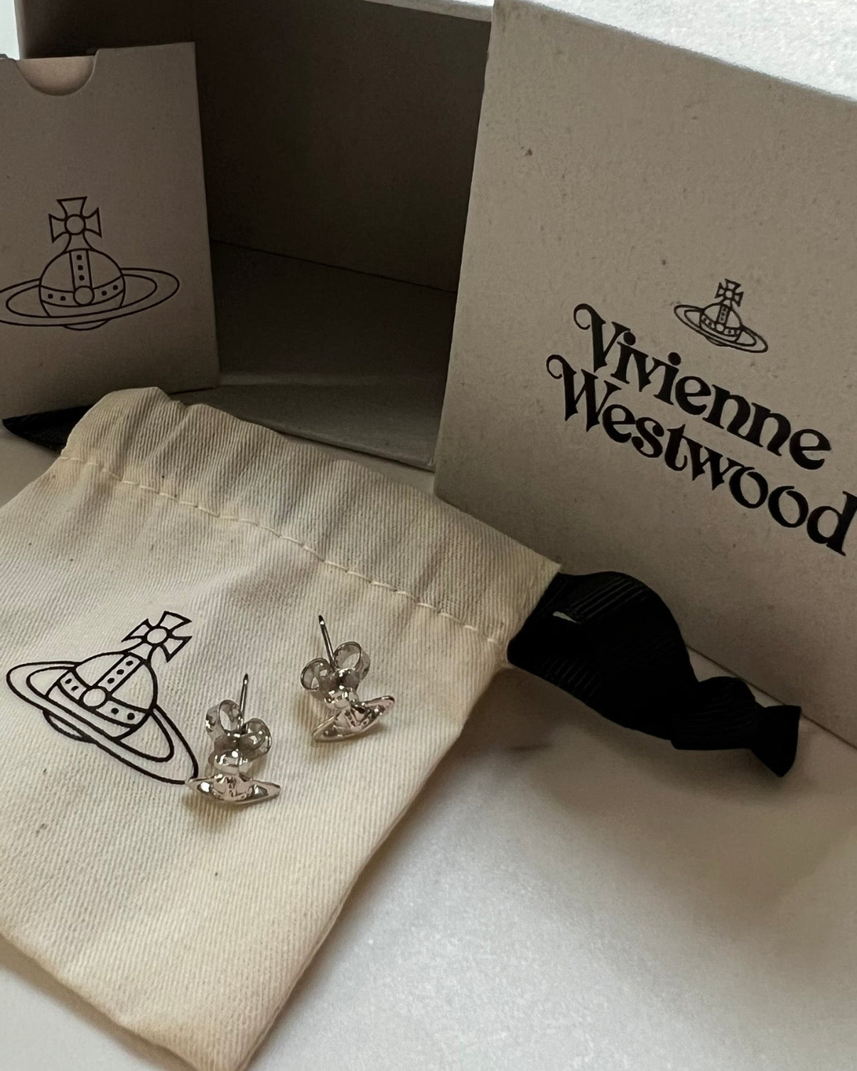 Vivienne Westwood Lorelei Earrings [小尺寸可放耳骨]