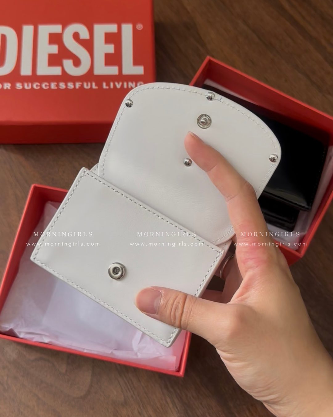 Diesel 1DR Wallet 掌心小銀包 [小尺寸有齊零錢紙幣五卡位]