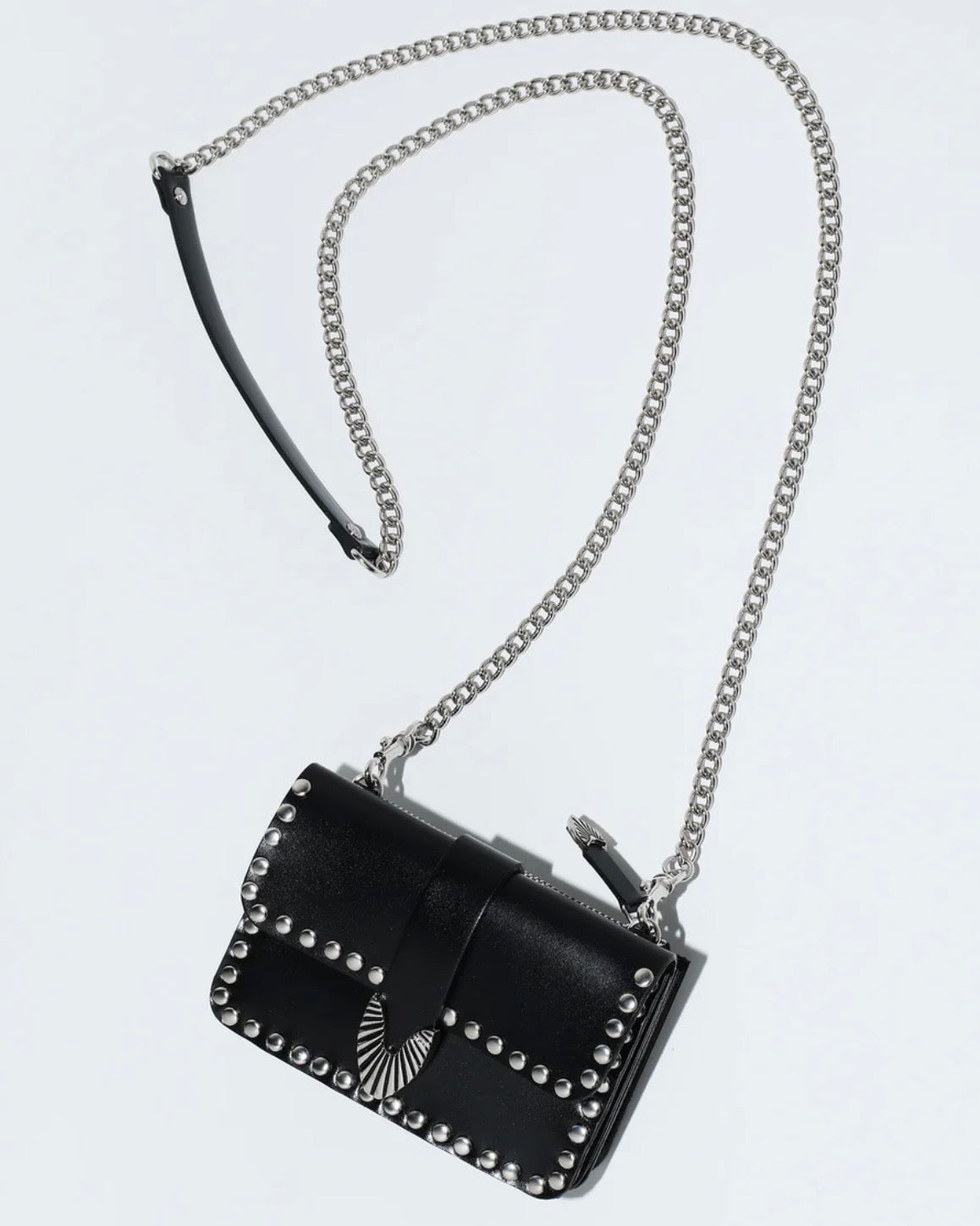 Toga Too Chain Leather Wallet Studs 自留黑色 折扣超過$1000! [年度季末大折扣! 微量現貨優惠完售即止!]