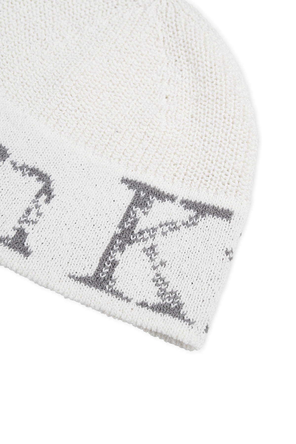 韓國選物🇰🇷Matin Kim Cracked Logo Light Bucket Beanie 裂紋Logo漁夫針織帽［修飾臉型 獨特龜裂字母細節！］