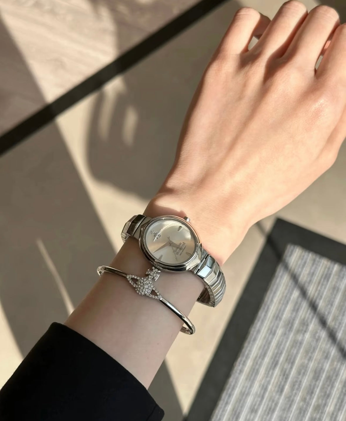 Vivienne Westwood Armour Watch [Silver, in stock] – morningirls