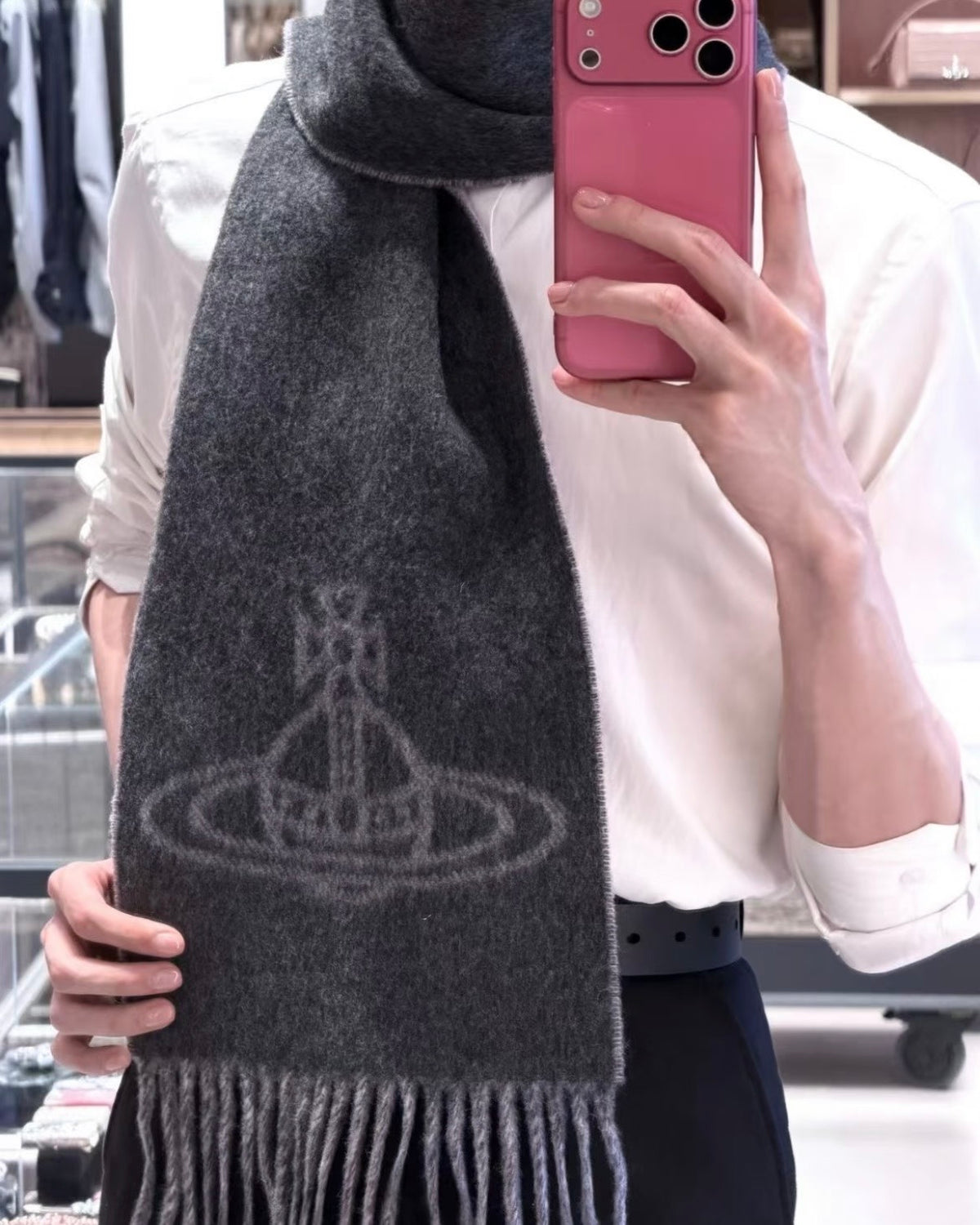 Vivienne Westwood Double ORB Logo Scarf (100% wool) 超熱賣2026限定灰粉紅 [今季必收 意大利製 現貨即將到港!]
