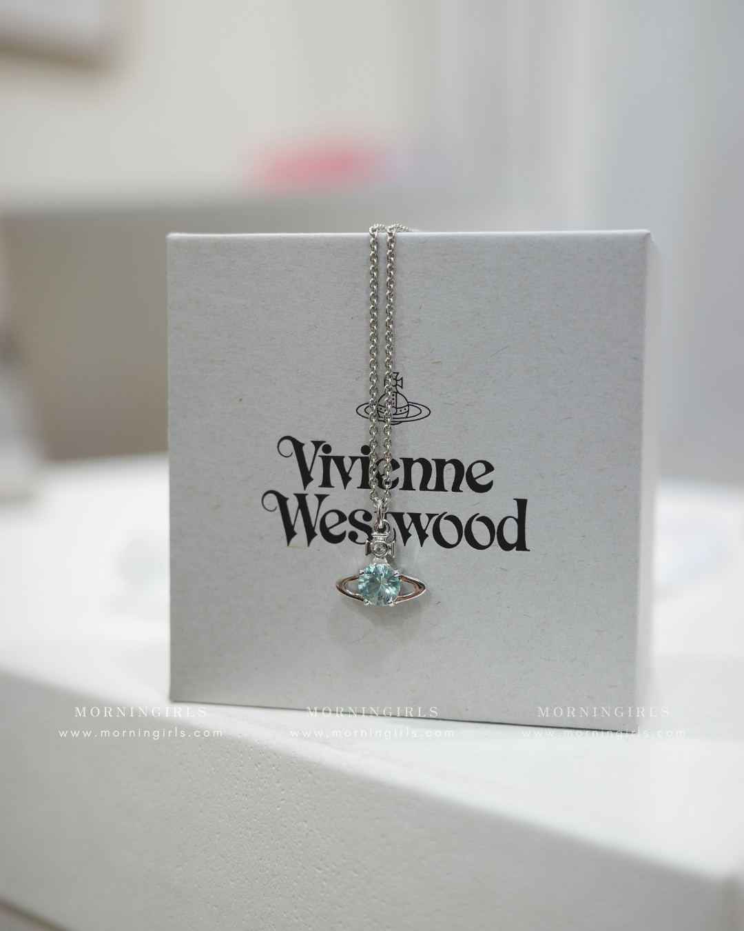 Vivienne Westwood Reina Necklace 低調精緻小鑽 2025最新限定冰川藍 耳環手鏈頸鏈全套上架 [絕美溫柔 超限量現貨發售中!]