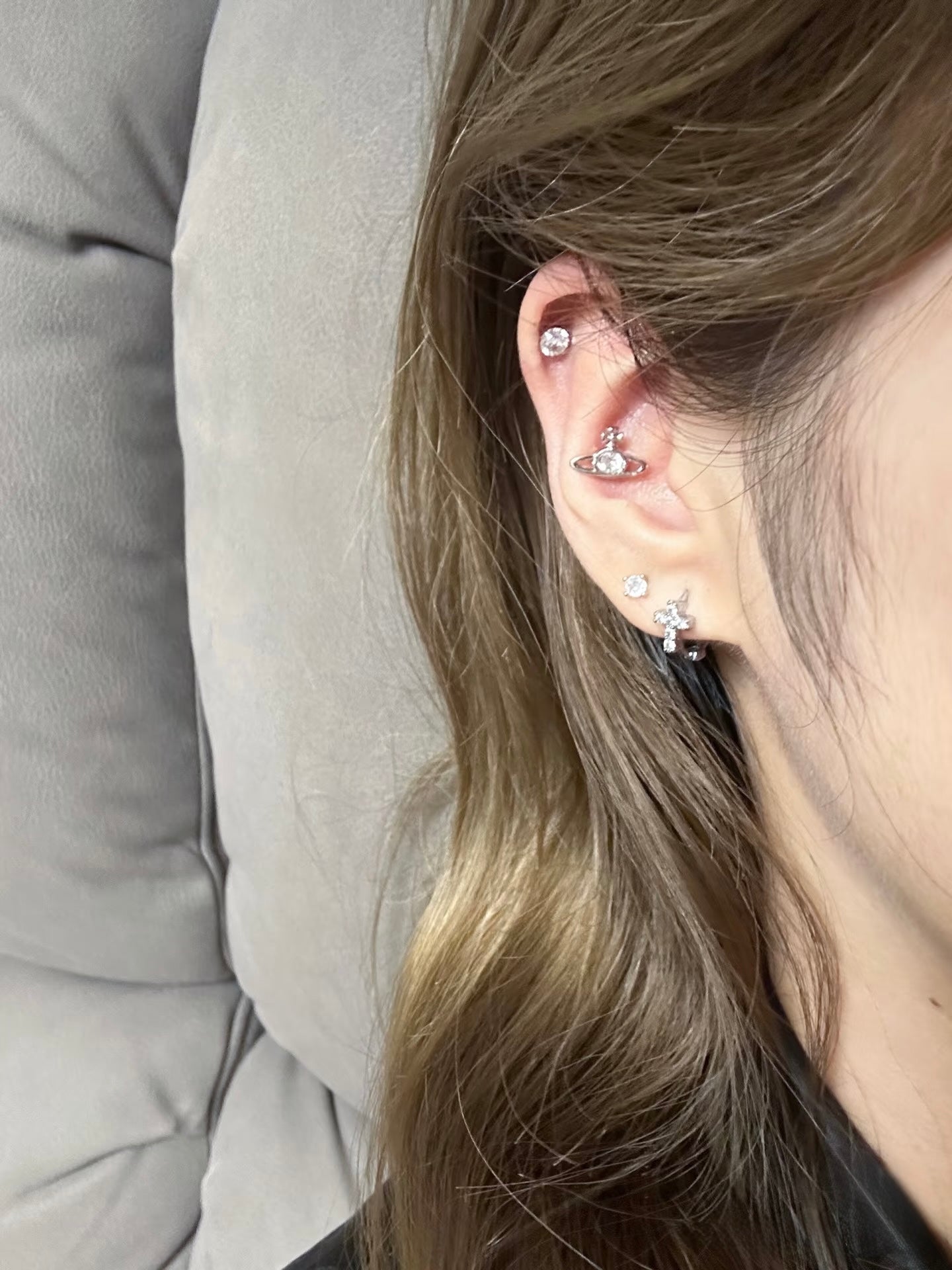 Vivienne Westwood Nano Solitaire Earrings [Cortis同款!小尺寸可放耳骨]
