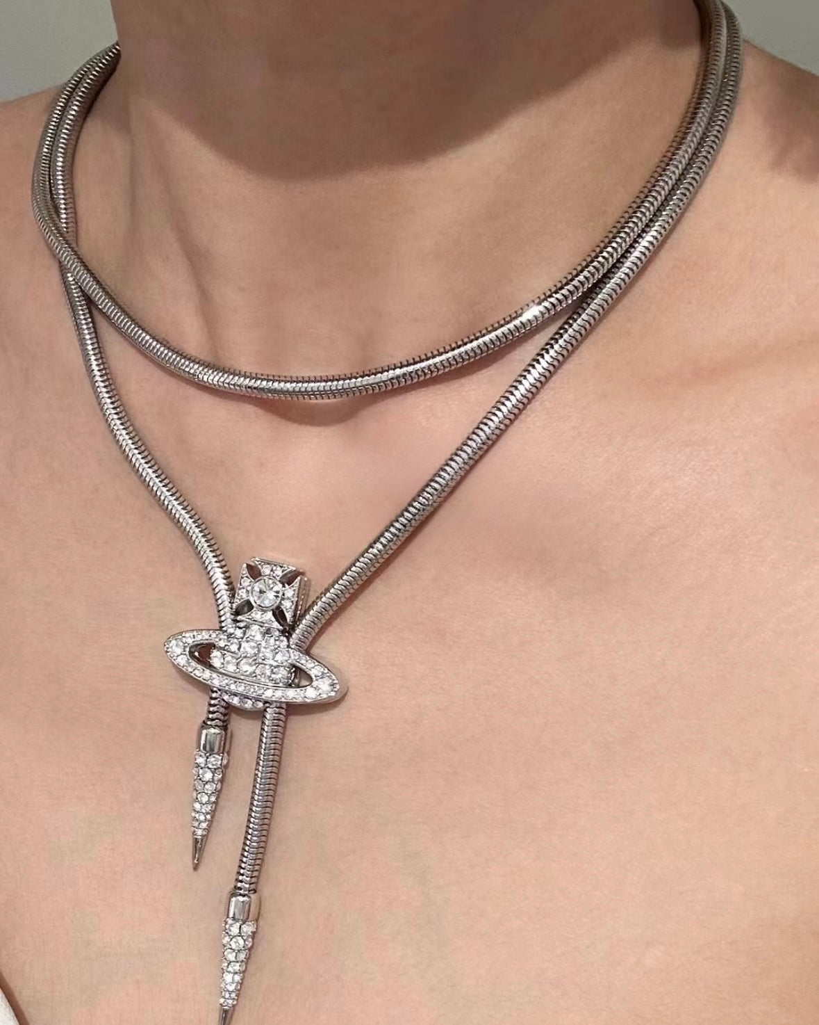 Vivienne Westwood Bolo Tie [Booking discounts include many styling