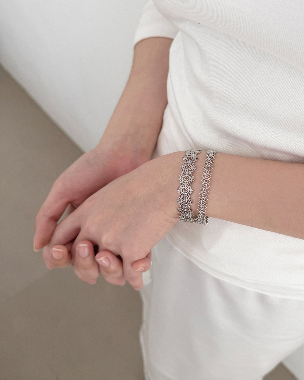 韓國選物🇰🇷 Grumpy Stuff Lace Heart Line Bangle
