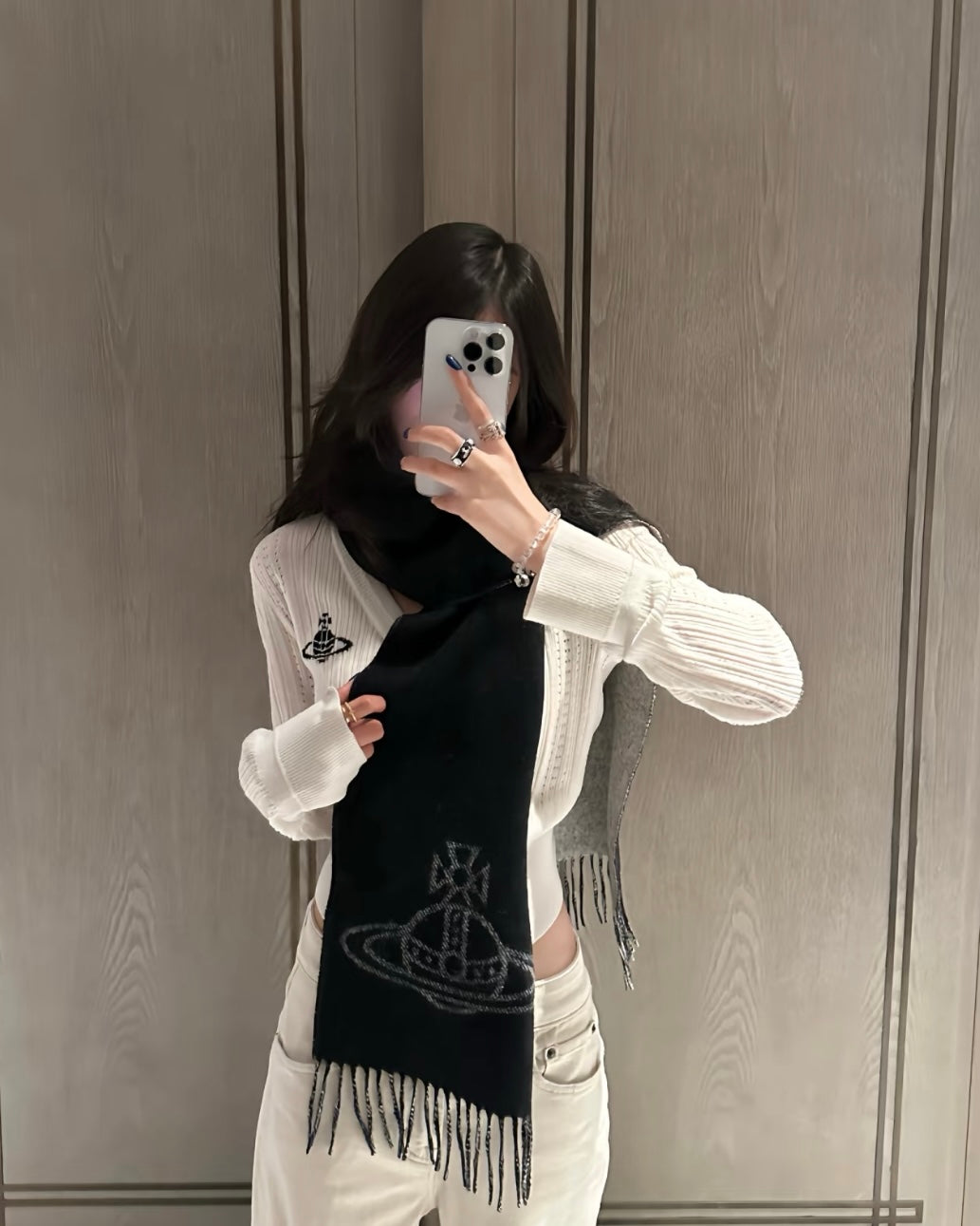 Vivienne Westwood Double ORB Logo Scarf (100% wool) [Black and brown are best-selling! Japanese version, made in Italy!] 