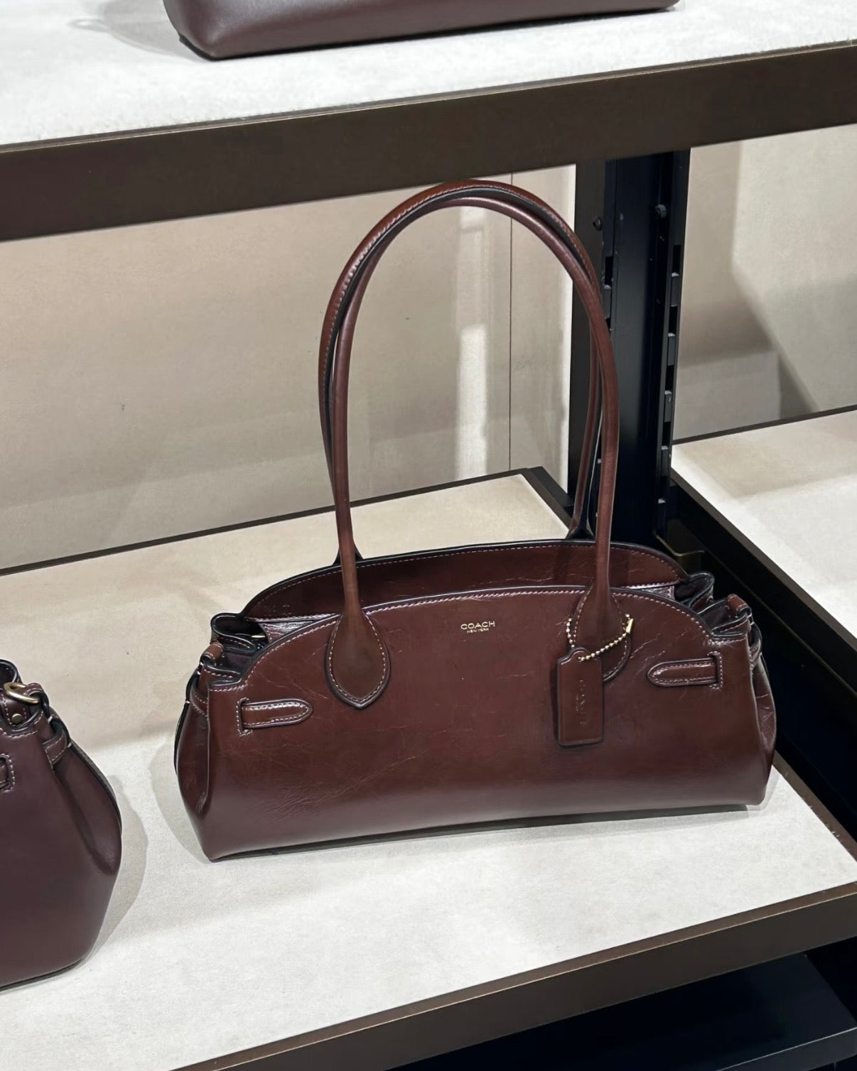 Coach Empire Carryall 34 法棍袋🥖