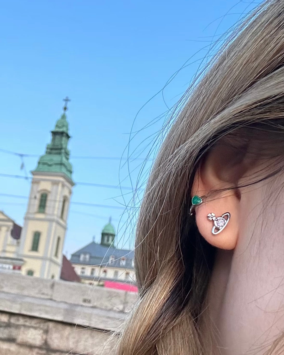 Vivienne Westwood Nano Solitaire Earrings 銀色 [超熱賣!可放耳骨]