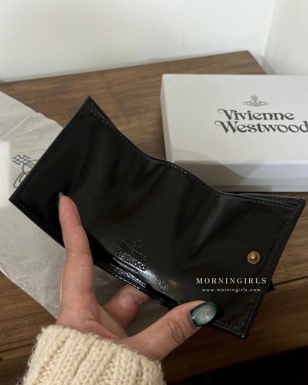Vivienne Westwood Envelope Mini Wallet 掌心小銀包 [最新秋冬奶啡小牛皮 小尺寸銀包推介!]
