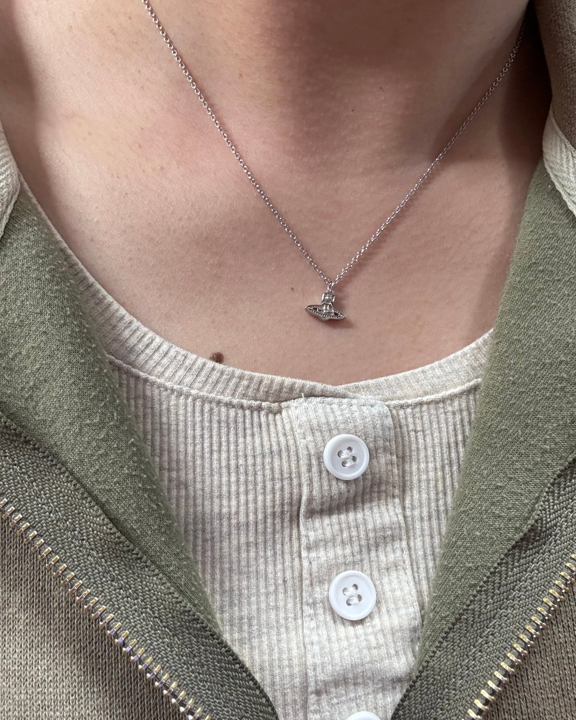 Vivienne Westwood Oslo Pendant Necklace (925 純銀) [敏感寶寶友好]