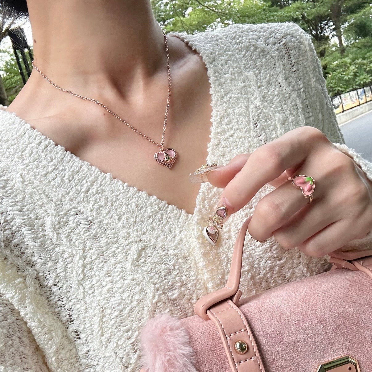 Vivienne Westwood Petra Necklace 粉紅愛心貝母頸鏈