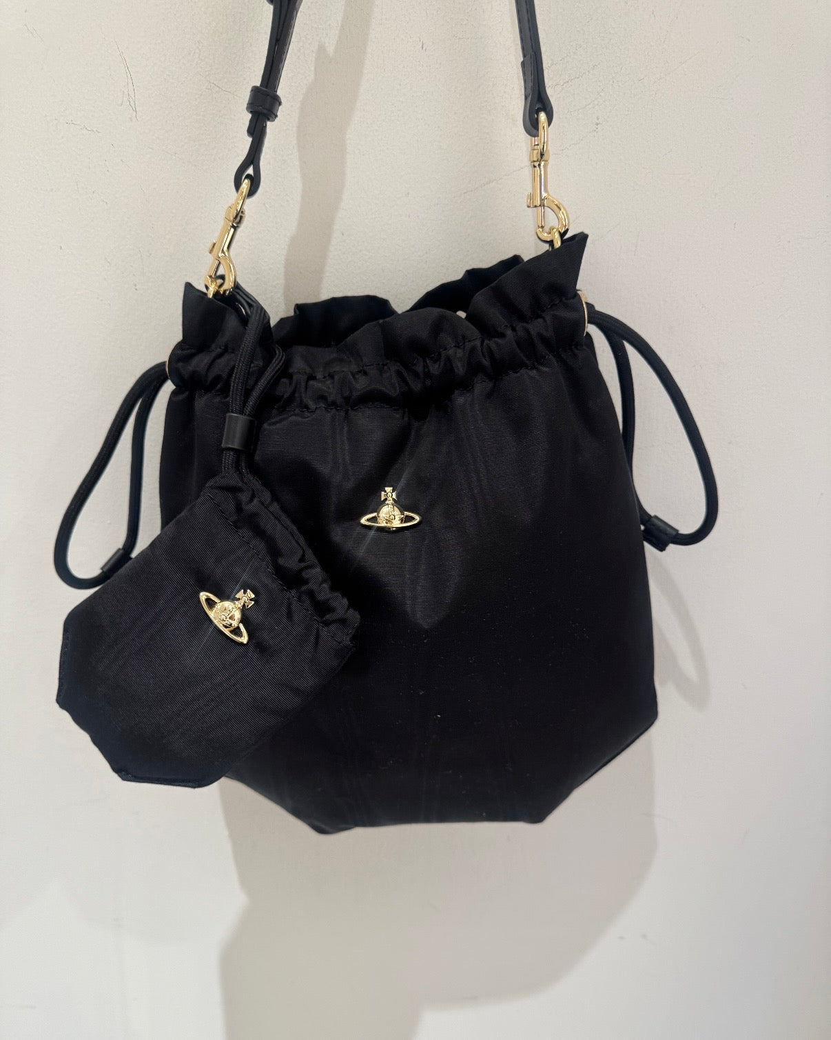 Vivienne Westwood Drawstring Shoulder Bag [$100 off for Singles' Day! HOT ITEM! Extra Large Capacity Durable Bag]