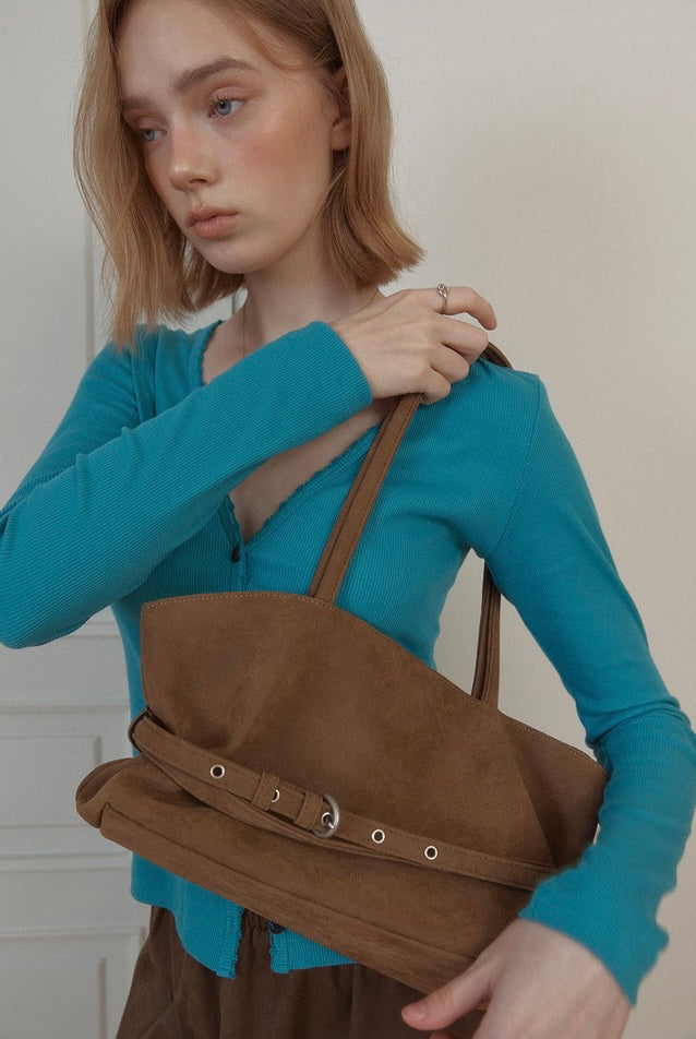 最新韓國選物🇰🇷 Leterie Mellow Reversible Belt Tote Bag 雙面兩用腰帶扣單肩袋［Made In Korea🇰🇷 雙面兩用 皮帶扣設計］