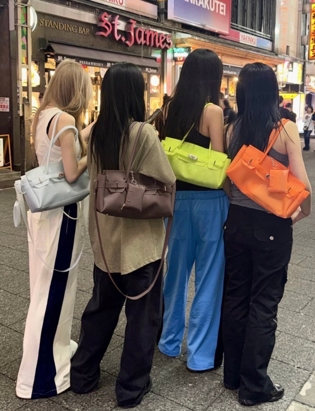 韓國選物🇰🇷 Deinet Jelly Two-Way Bag 大熱果凍法棍袋 斜揹單肩兩用［100%PVC防水 輕盈清爽夏日氛圍感滿滿!］