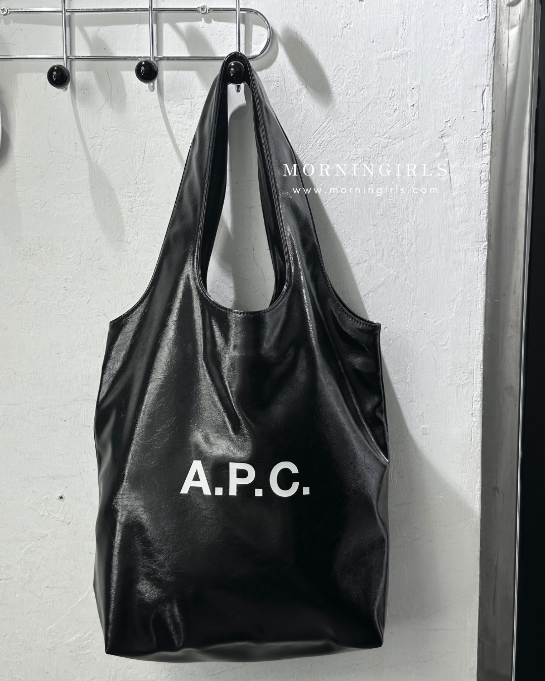 A.P.C. Ninon Tote Bag [SMALL]［年尾感謝祭進行中! 原版黑&漆皮黑限時一星期低至$1298再免運費!］