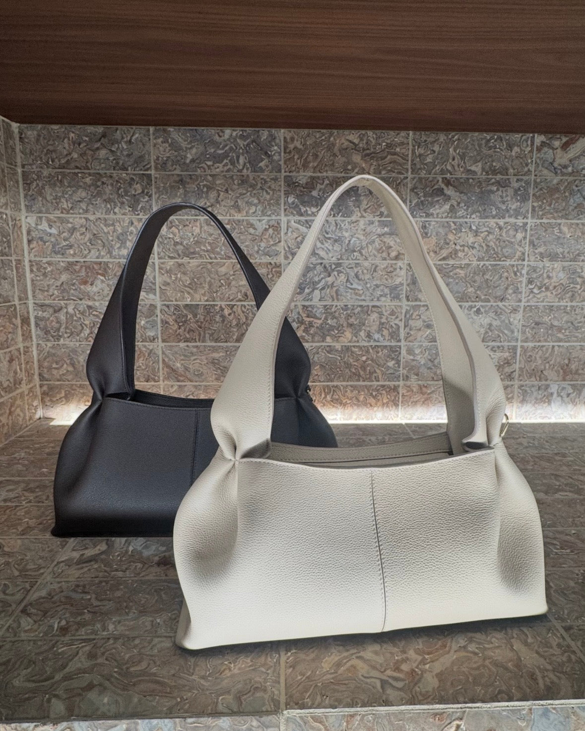 Polene Numéro Neuf East West [Latest Autumn/Winter Collection]