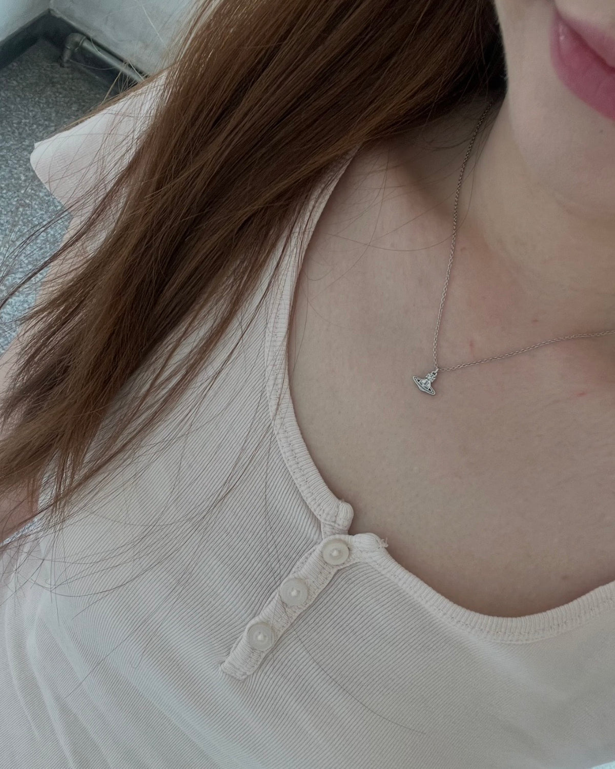 Vivienne Westwood Oslo Pendant Necklace [周子瑜同款 100%純銀 敏感寶寶友好!]