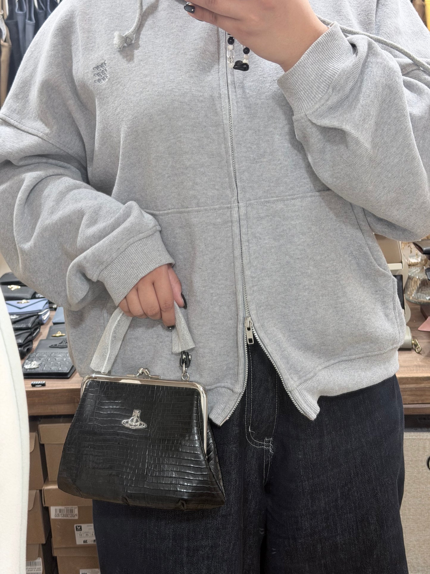 Vivienne Westwood Granny Frame Purse 餃子袋 最新啞面鱷魚皮 限量現貨優惠中［白色超罕有!］
