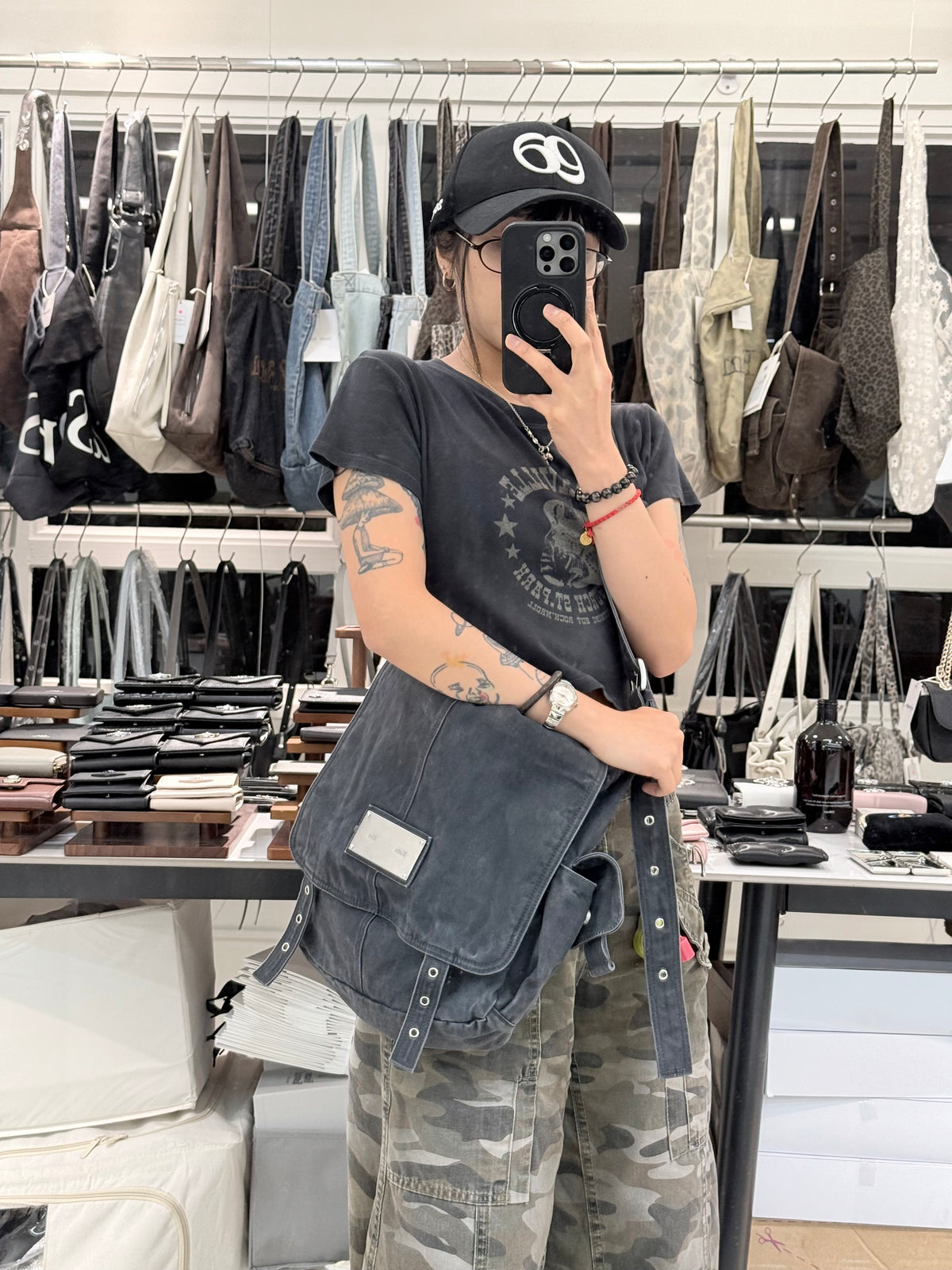 最新韓國選物🇰🇷Matin Kim Vintage Cotton Messenger Bag 復古斜孭帆布袋［工業隨性風必備！］