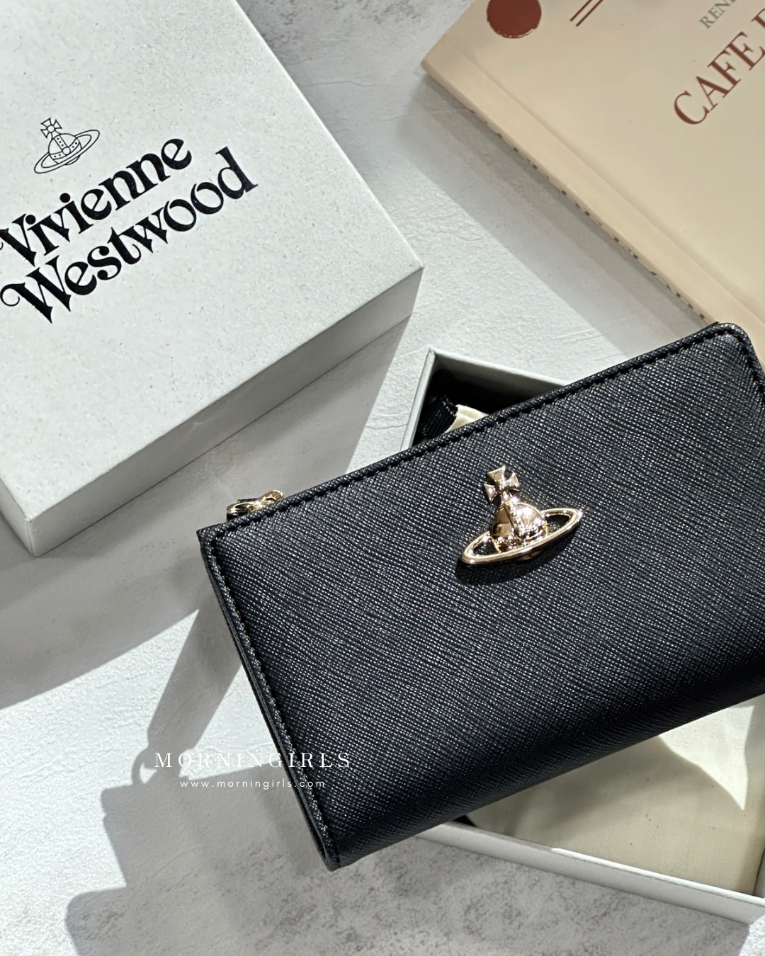 Vivienne Westwood Slim Flap Card Holder 黑金十字紋 [性價比超高!]