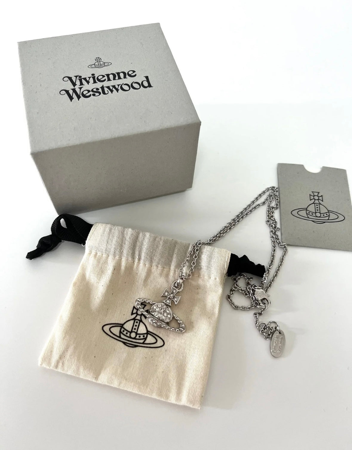 Vivienne Westwood Mayfair Orb Necklace［鉚釘款］