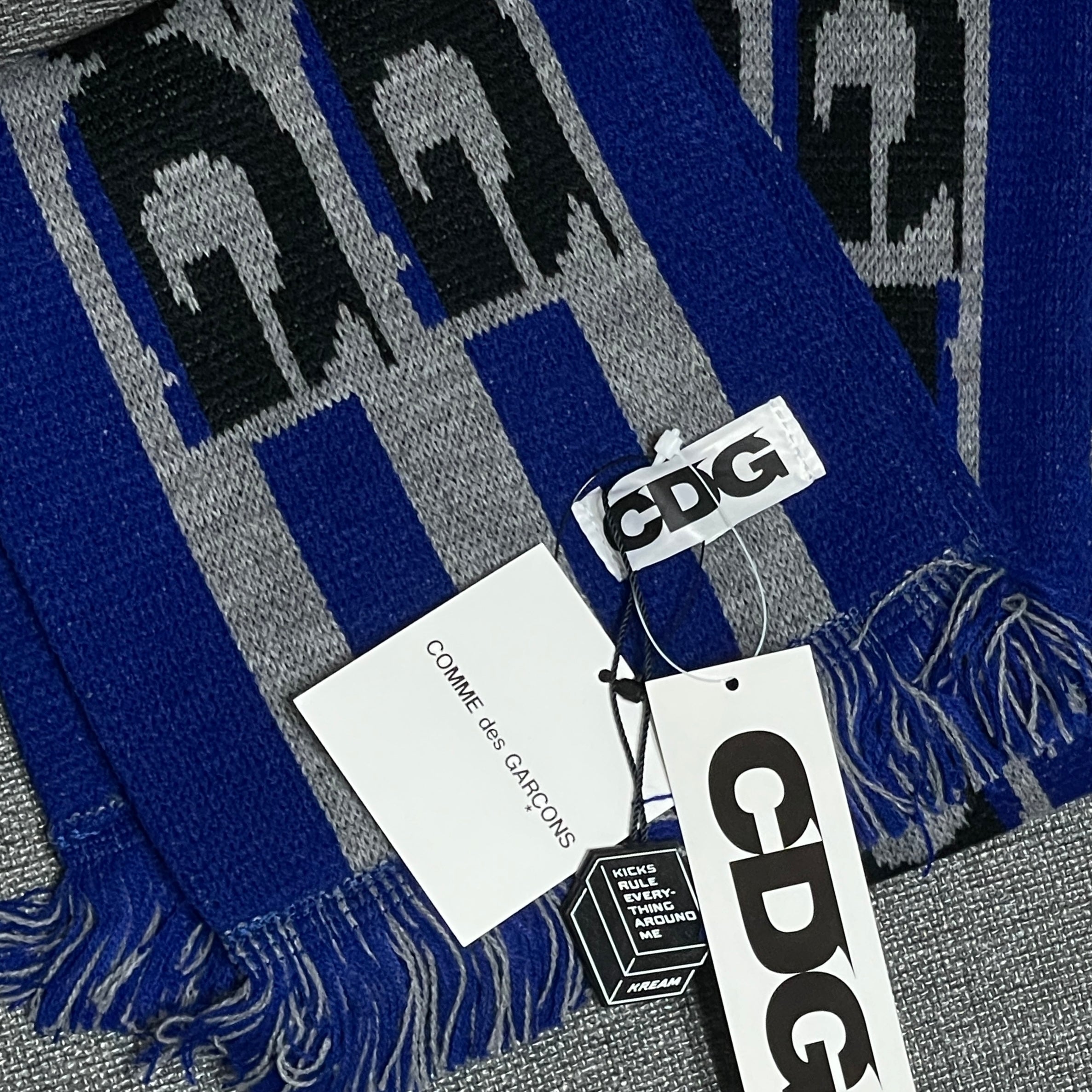 Comme Des Garçons CDG Scarf Japanese version [A must-have for