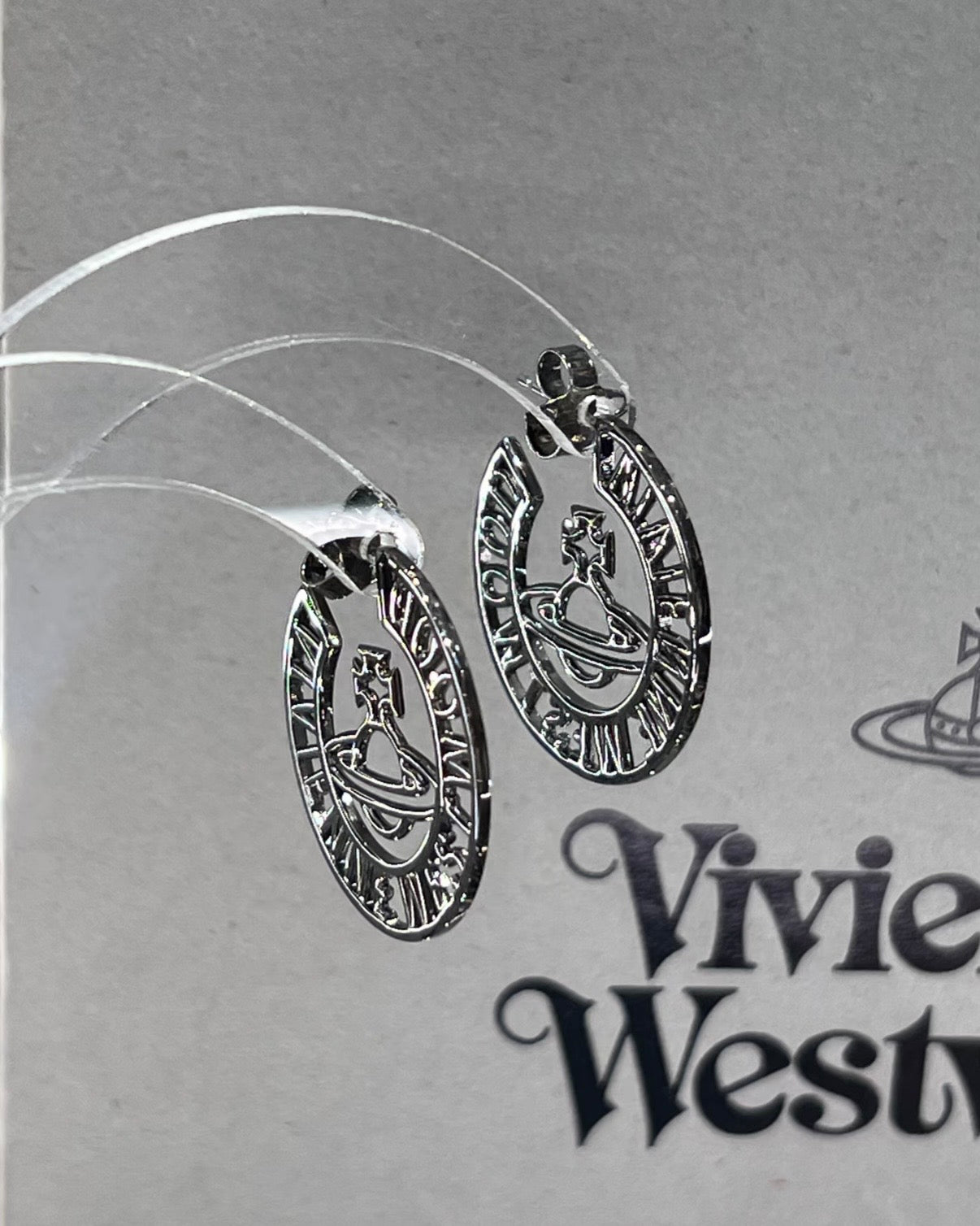 Vivienne Westwood 圈圈星球耳環
