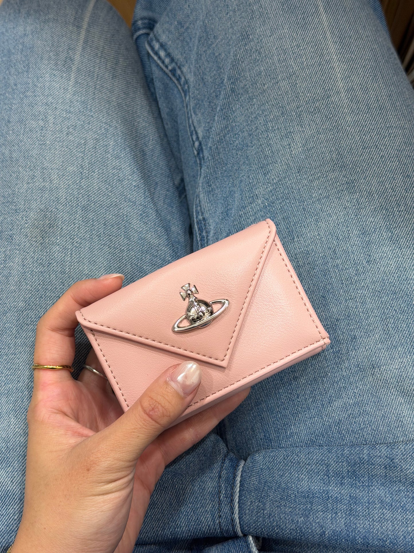 Vivienne Westwood Envelope Mini Wallet 掌心小銀包 [最新黑銀十字紋&鱷魚皮上架 小尺寸銀包推介!]