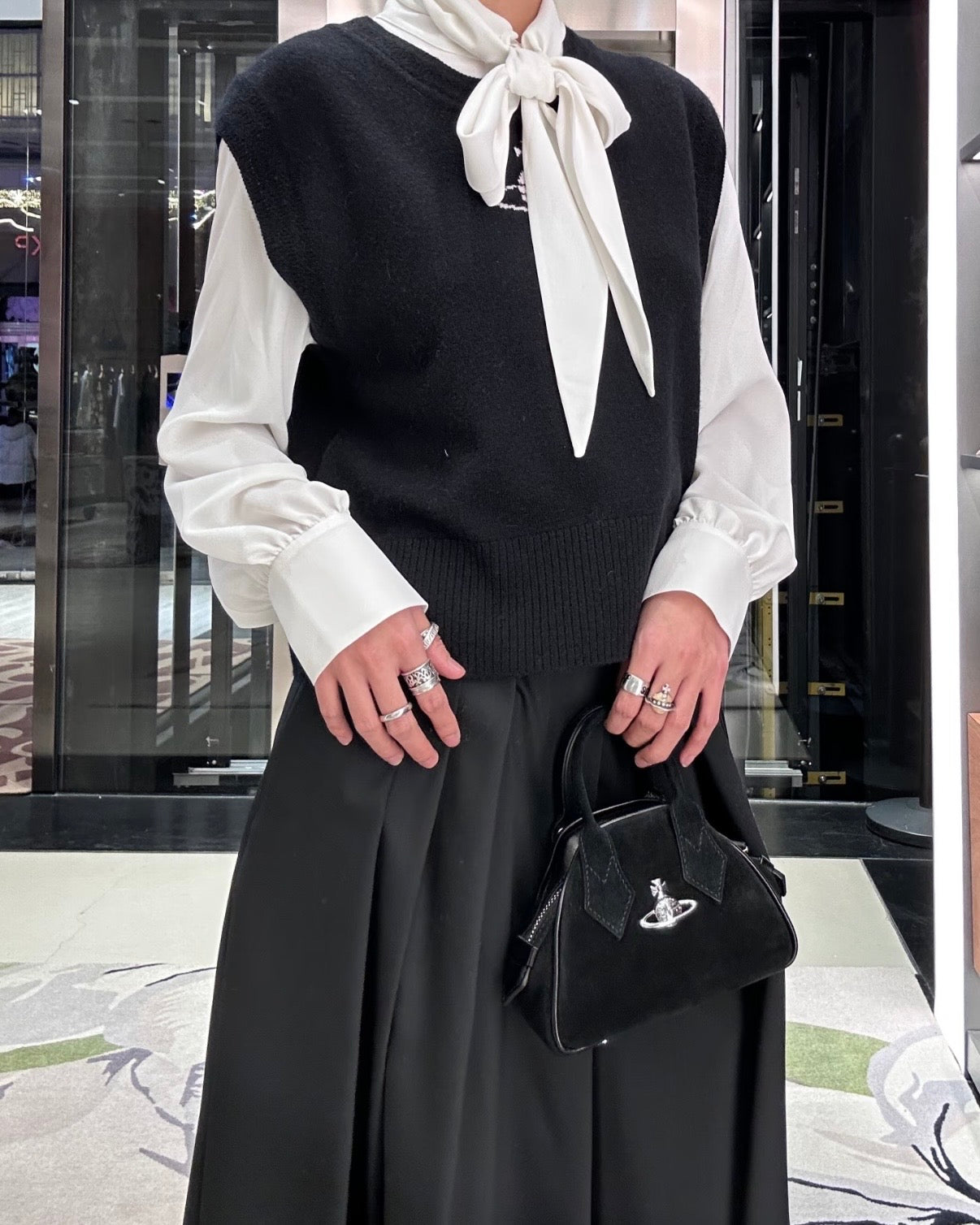 Vivienne Westwood Mini Yasmine Bag 最新限定復古猄皮系列 [38女神節優惠中]