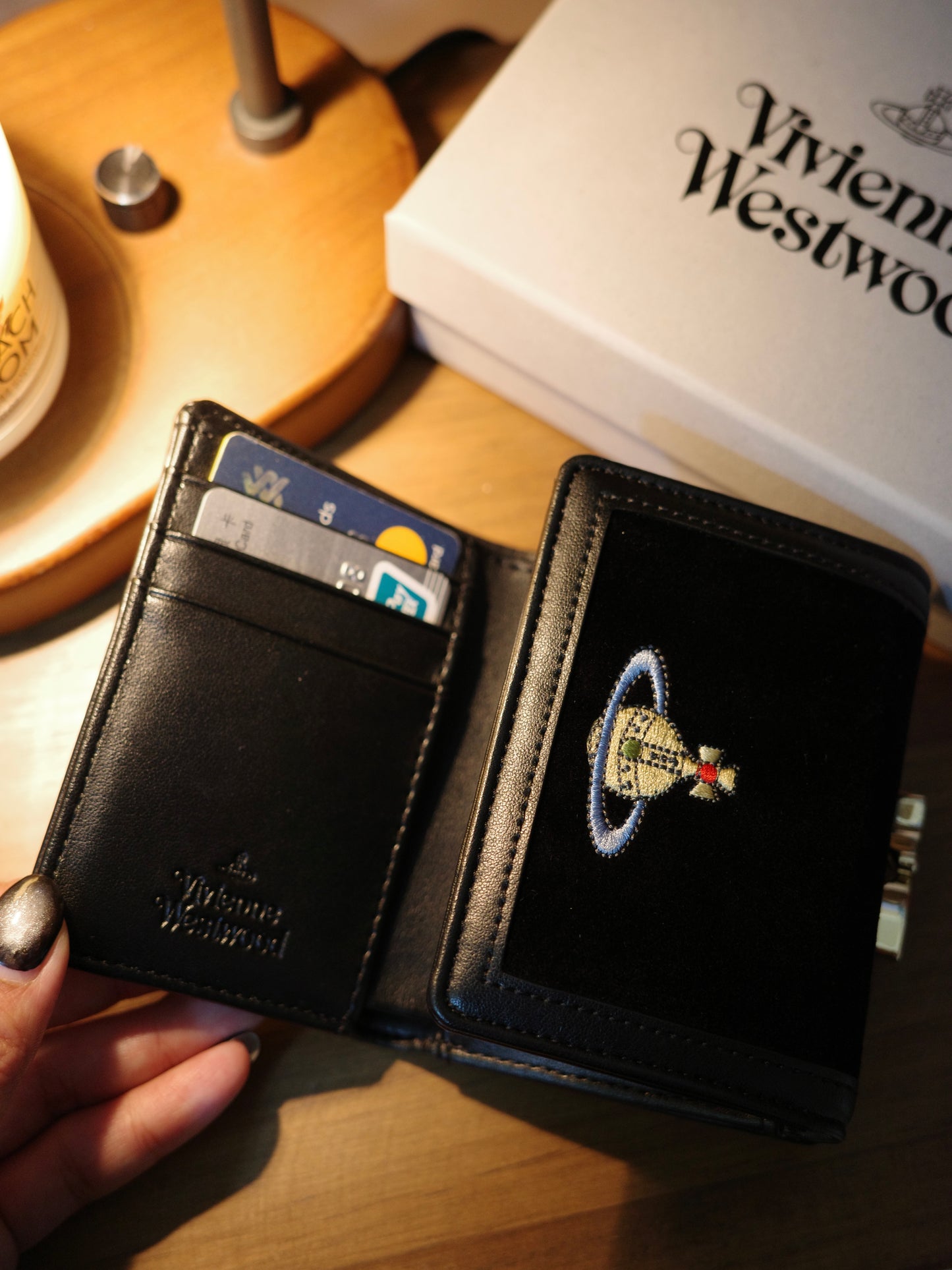 Vivienne Westwood Small Frame Wallet VELVET [超罕有相位! 最新秋冬天鵝絨! 年末現貨優惠中!]