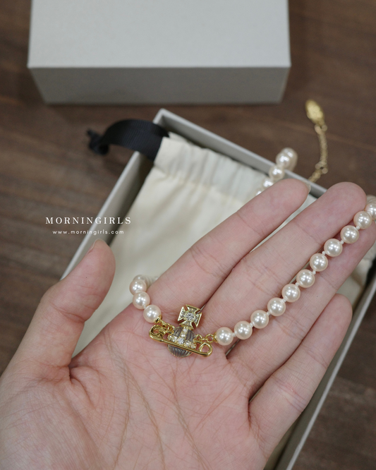 Vivienne Westwood Kitty Pearl Necklace [經典ORB+扣針二合一!]