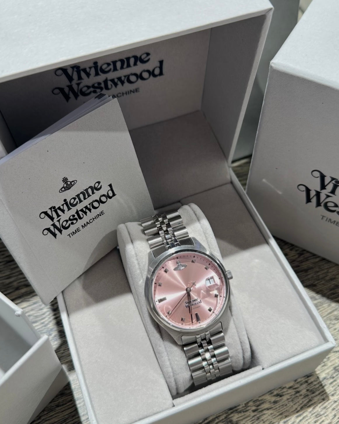 Vivienne Westwood Camberwell Watch 櫻花粉 29mm［溫柔感滿滿］