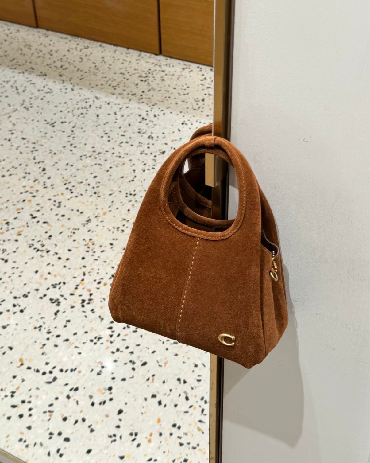 Coach Lana 23 連可拆卸式長肩帶 多孔調節長度［超可愛手提袋］