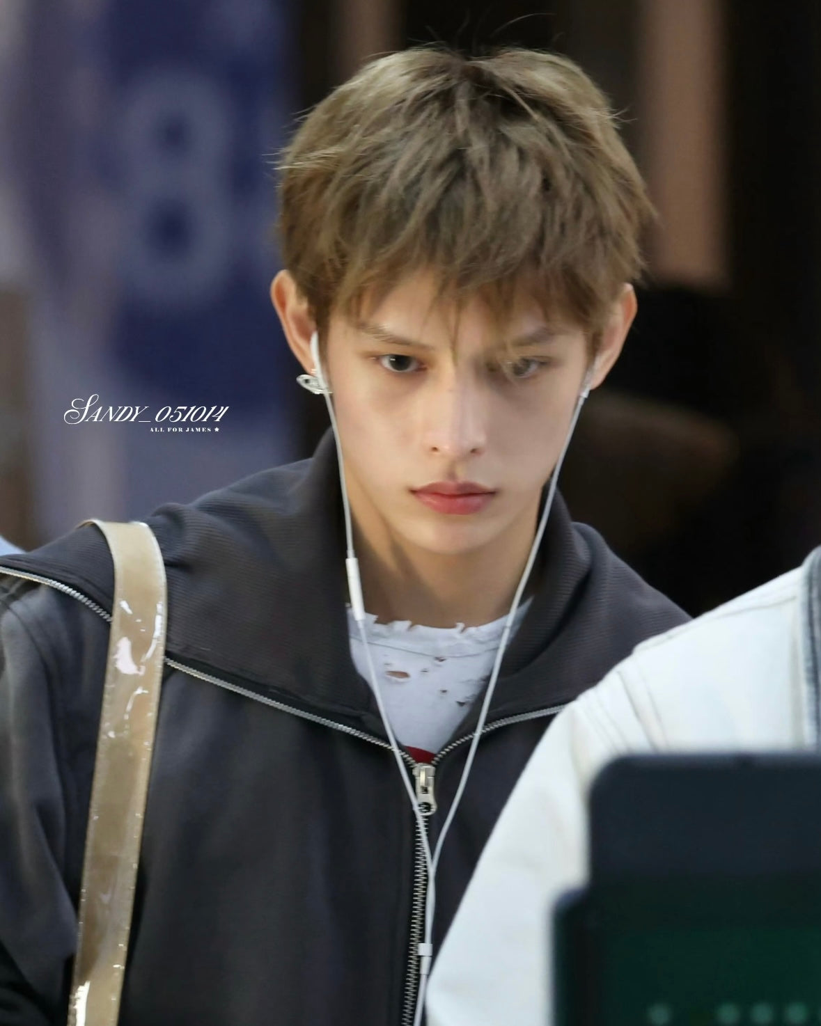 Vivienne Westwood Mini Bas Relief Pendant Earrings  [限時優惠中 Cortis同款]