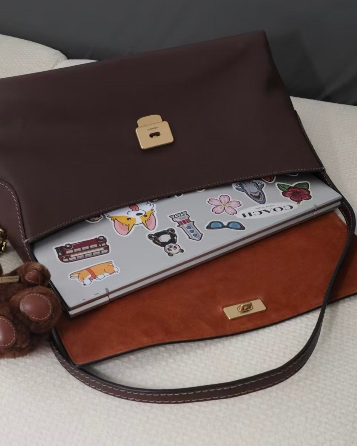 Coach Chelsea 36 郵差袋［大尺寸！！2026年1月最新］