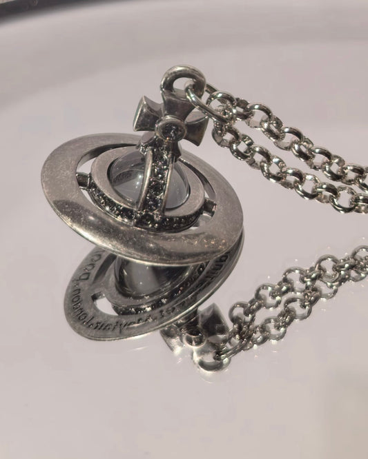 Vivienne Westwood ORB Pendant Crystal Necklace, Cement Grey Long Style [2025 Boutique Exclusive!]