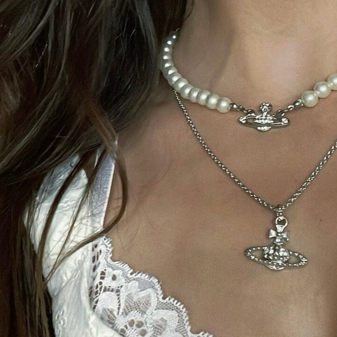 Vivienne Westwood Mayfair Orb Necklace 鉚釘土星 [Babymoster Rami同款 新手入門推薦]