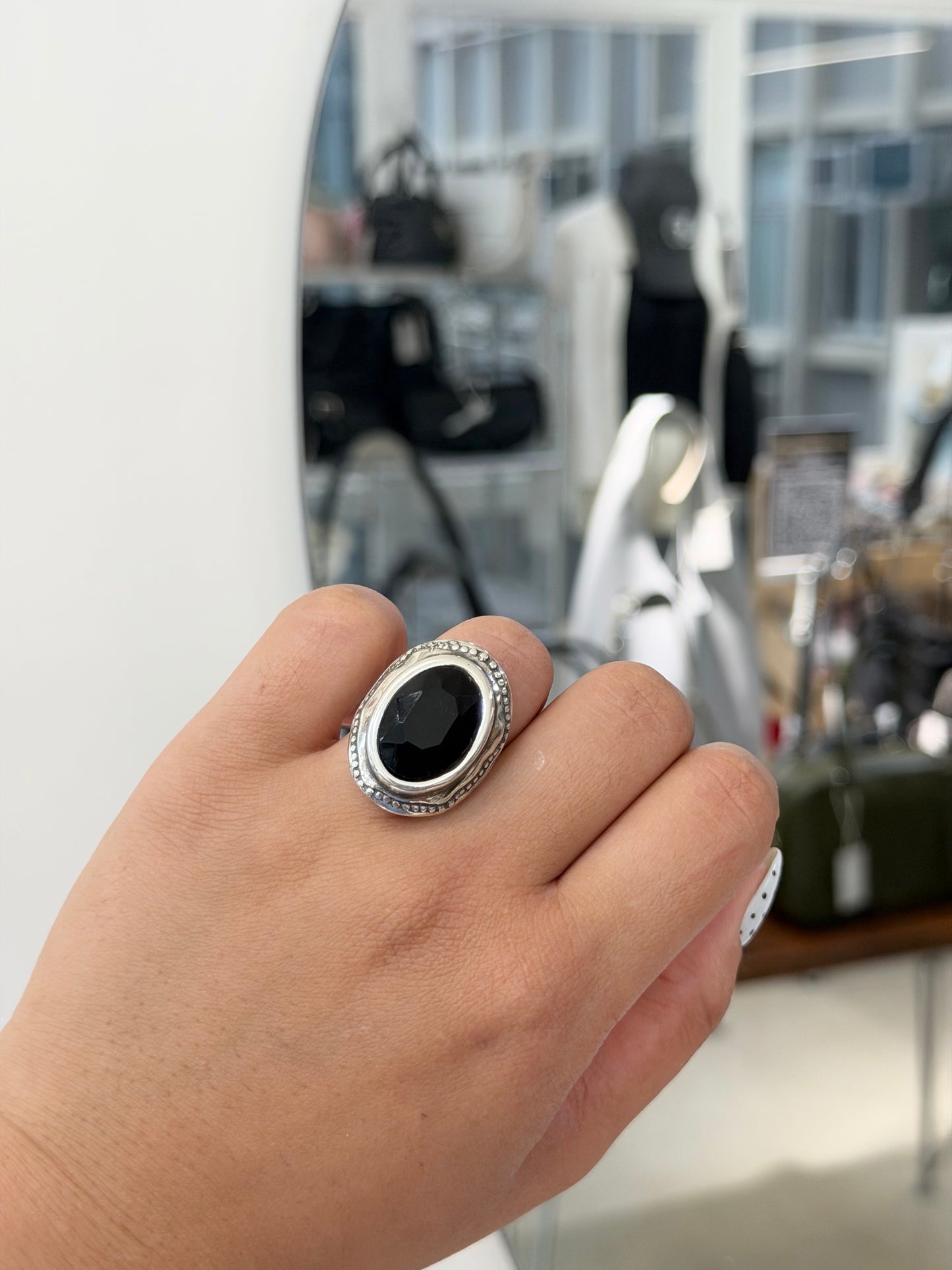 Otro Accesorio 西班牙手工飾物 - Oval Mirror Ring [最新上架反射菱形石 閃閃超靚!]