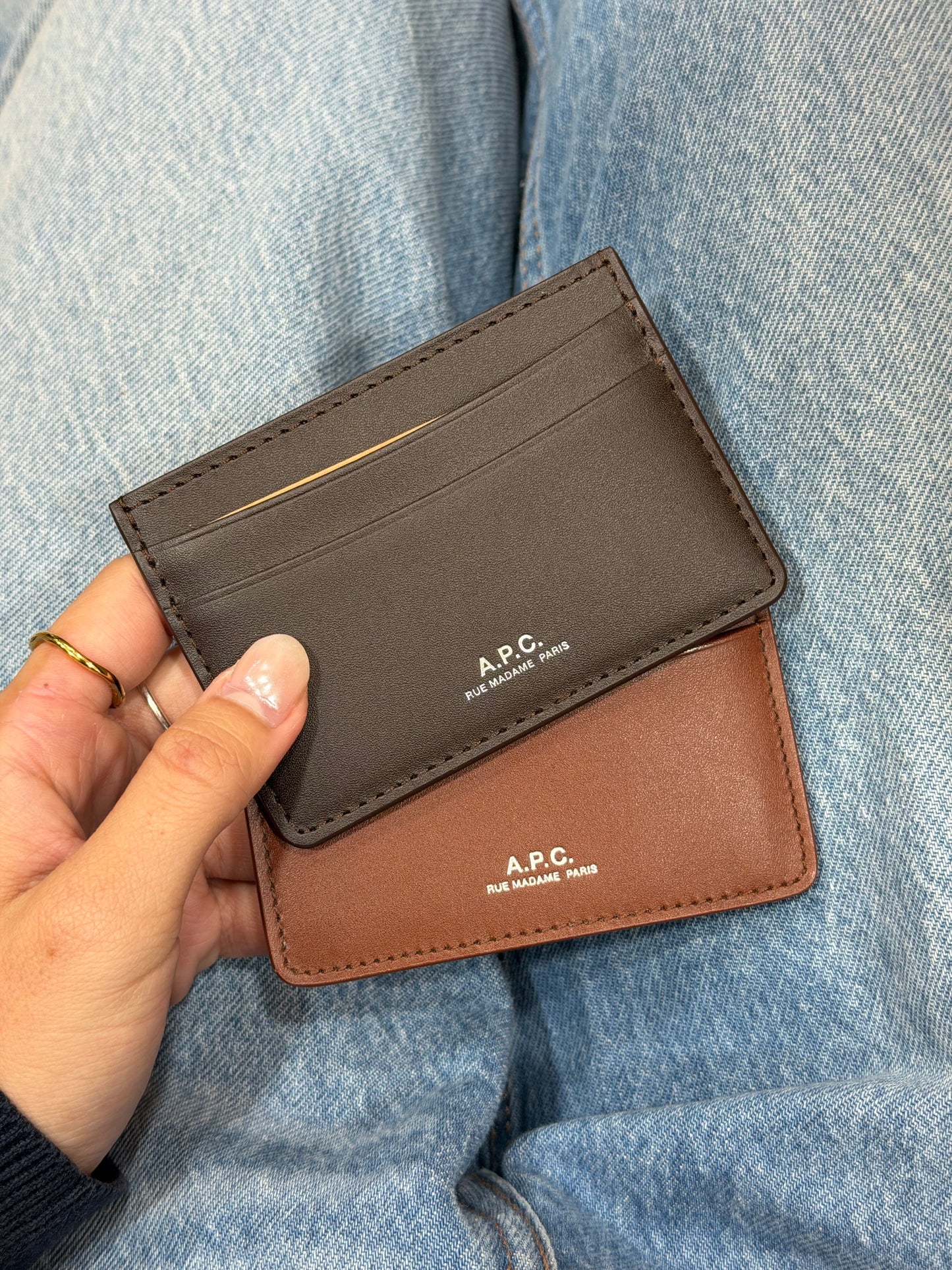 APC Andre Cardholder