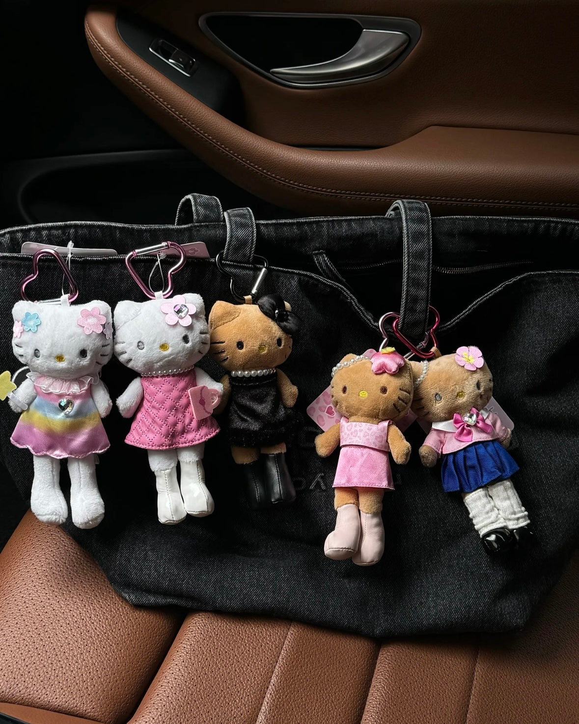 長腿 Hello Kitty 掛飾 𝜗𝜚 [大量現貨到達⋆˙⟡日本限定!可到旺角門市取貨]