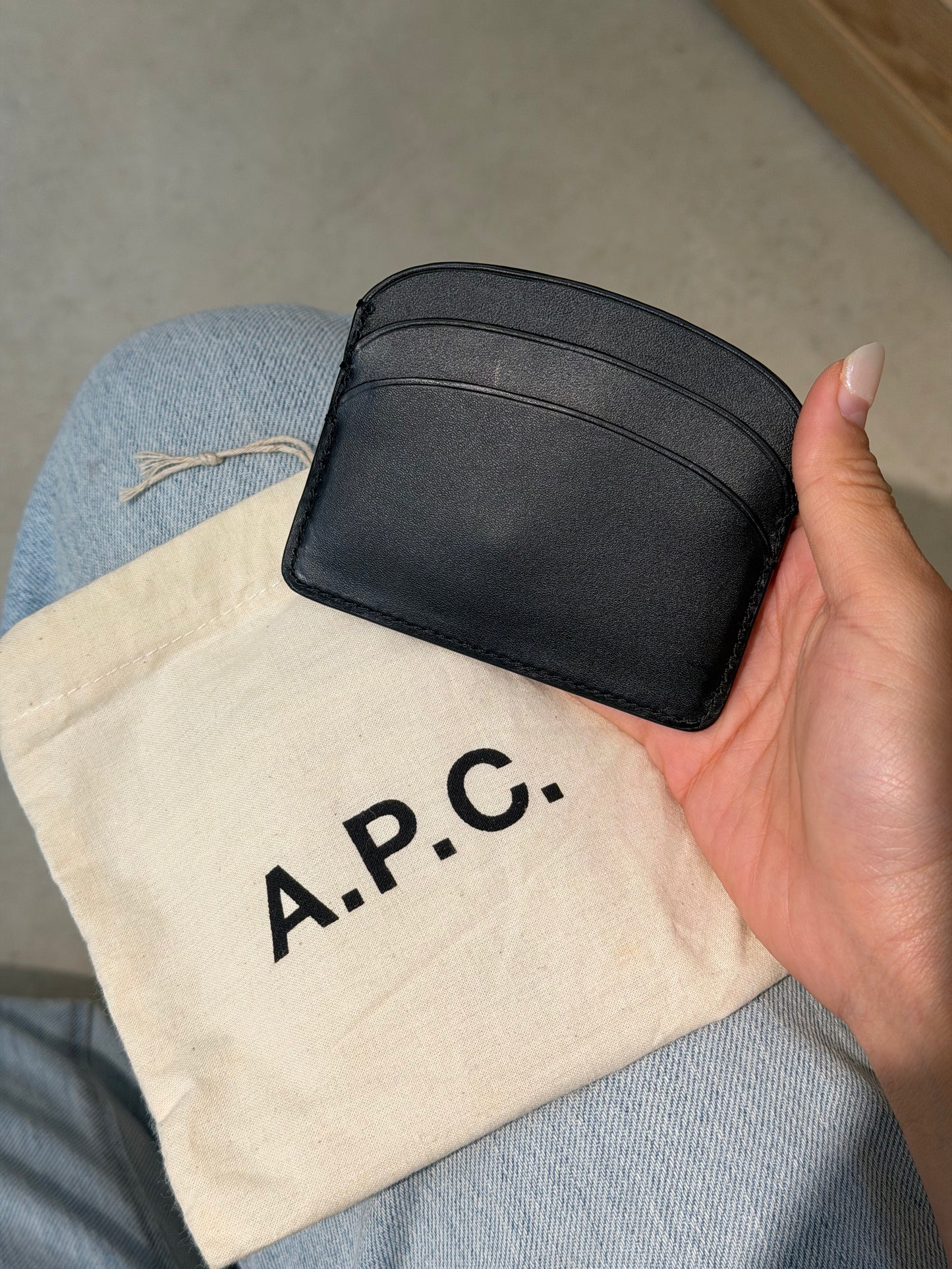 A.P.C. Demi-Lune 半月 Cardholder [多色限定優惠$899 高質牛皮十分耐用]