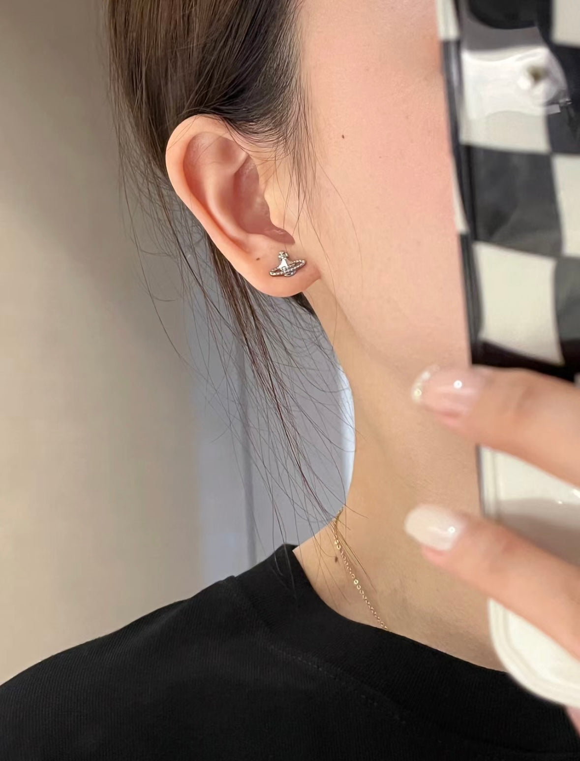 Vivienne Westwood Farah Mini Orb Earrings (Embossed Style) [Hot